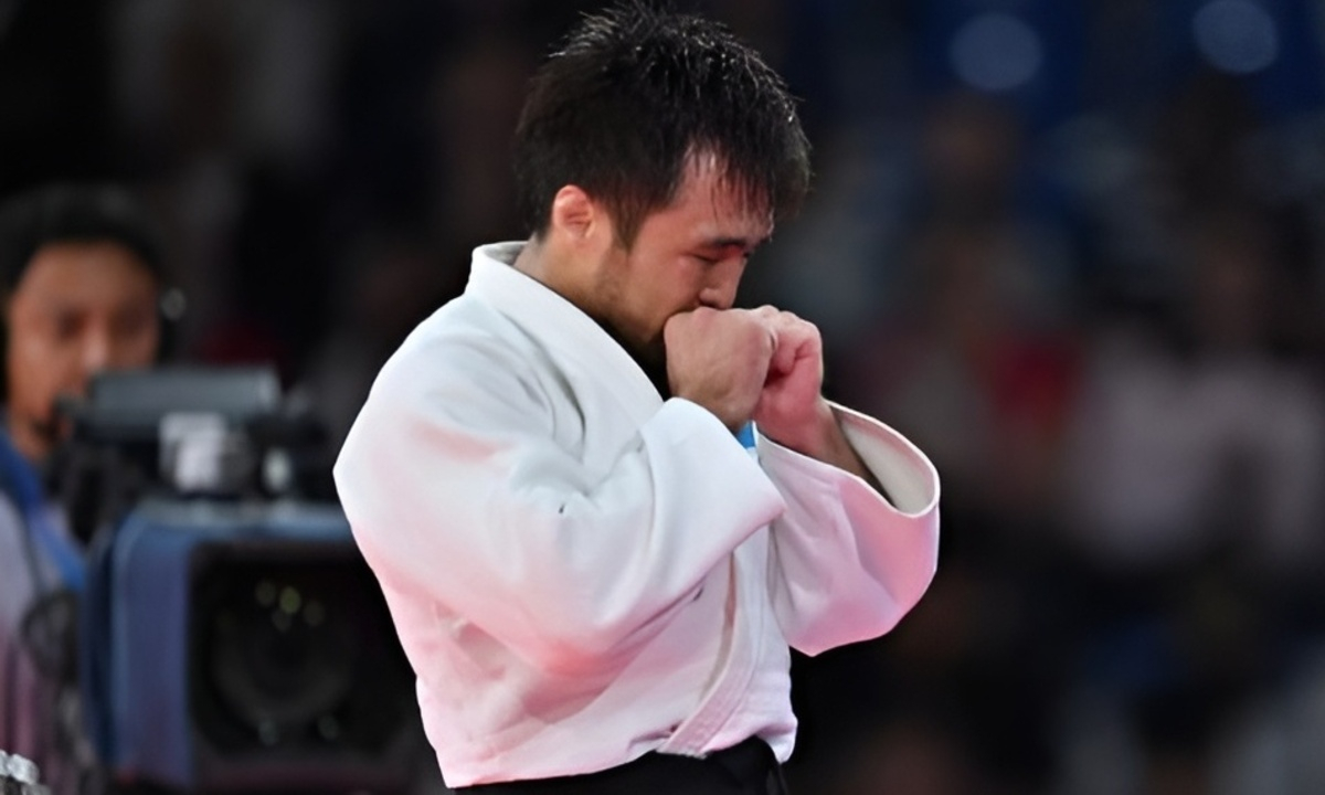 «Могли быть осложнения». Тренер Сметова раскрыл детали его операции