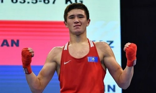 Торехан Сабырхан вышел в ринг против укусившего казахстанца боксера из Узбекистана. Видео