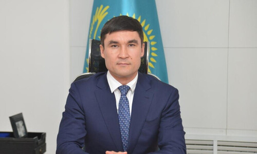 Серик Сапиев получил должность в казахстанском боксе