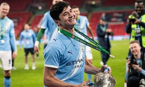 Хусанову устроили двойной «коридор» в сборной Узбекистана