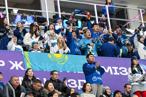 КХЛ создаёт проблемы для сборной Казахстана, но без неё уровень был бы ещё ниже. Что она даёт «Барысу» и всему хоккею страны?