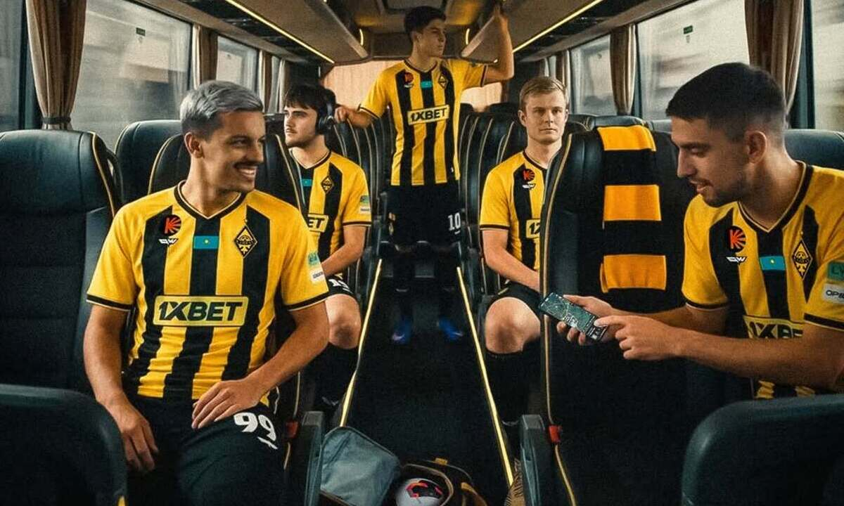 «Кайрат» вынужден был доехать до «Зенита» на автобусе. Подробности