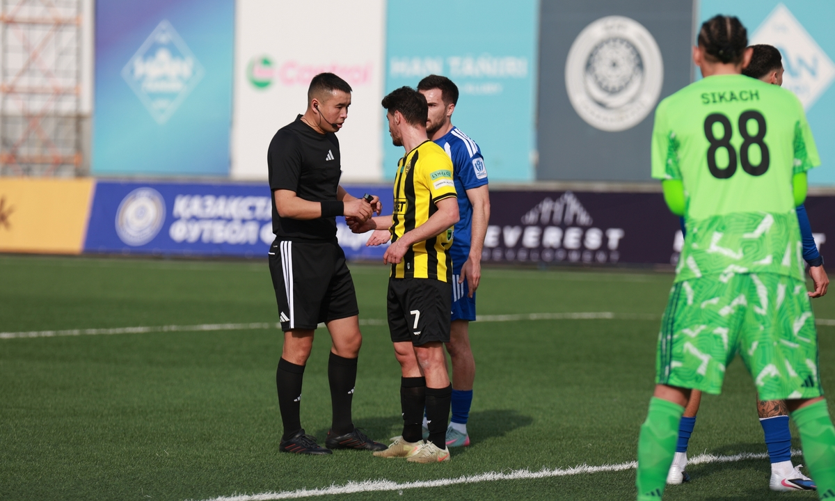 Два пенальти ошибочно не назначили в матче «Кайрата»