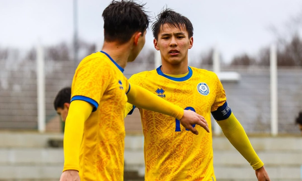 Казахстан разгромно проиграл Дании в отборе Евро по футболу