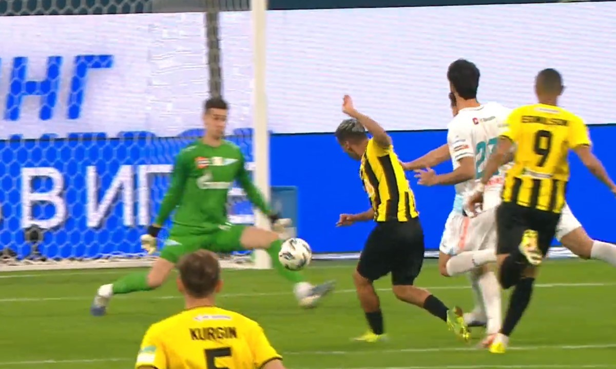 Матч «Кайрата» и «Зенита» закончился уверенной победой