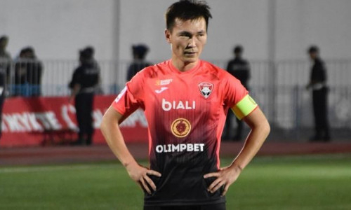 Нарзилдаев и Мурзагалиев покидают «Кайсар» ради клуба Смакова