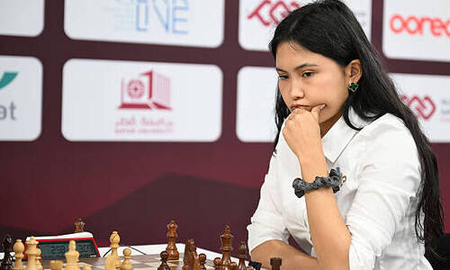 Бибисара Асаубаева сыграла матч против россиянки на Турнире претендентов-2026