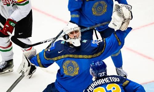 Казахстанский голкипер получил травму в США. Известно его состояние