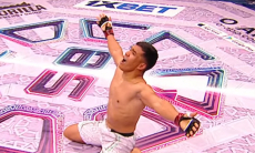 «Тайсон» из Узбекистана нокаутировал казахстанца в первом раунде. Видео