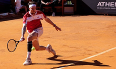 Александра Бублика разгромили на турнире во Франции