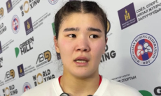 Казахстанка не сдержала слез после поражения в финале ЧА-2026 по боксу