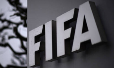 ФИФА пригрозила отстранением из-за вмешательства в футбол