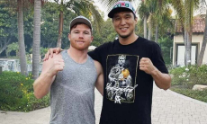 Казахстанец из команды «Канело» продолжит карьеру в новом зале