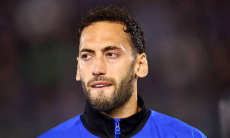 Чалханоглу отреагировал на слухи о переходе в «Галатасарай»