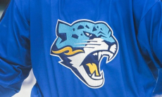 «Барыс» ведет переговоры с новым вратарем