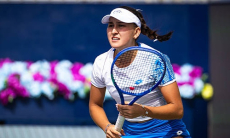 Камилла Рахимова выиграла первый сет и уступила в 1/8 финала турнира в Руане