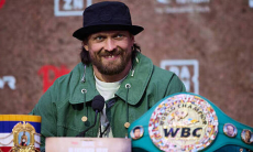 Александр Усик заявил о желании провести третий бой с Тайсоном Фьюри