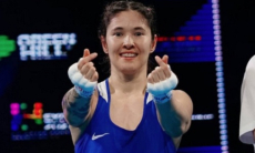 Победа Кызайбай, нокаут и две потери. Как Казахстан стартовал на Кубке мира по боксу