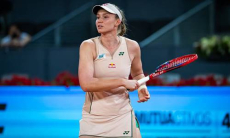 Елена Рыбакина вышла на корт с Кори Гауфф в Мадриде. Видео