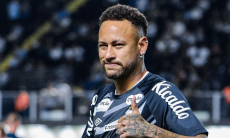 Неймар встретился с казахстанским киберспортсменом Данилом Голубенко. Фото