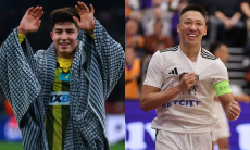 Сатпаев и Оразов примерили образ Бэтмена. Фото