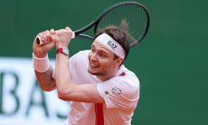 Александр Бублик одержал победу на турнире в Мадриде