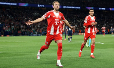 «Бавария» открыла счет в выездном матче с «ПСЖ» в полуфинале Лиги Чемпионов. Видео