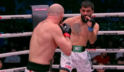 Нокаутом завершился бой казахстанца за титул