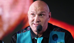 Фьюри выбрал между Усиком и Джошуа