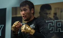 Супруга Шавката Рахмонова раскрыла его режим тренировок