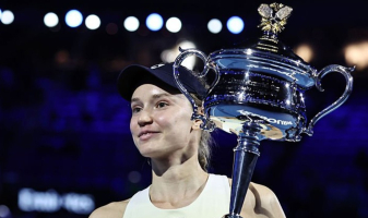 Владимир Познер высказался о переходе Елены Рыбакиной под флаг Казахстана