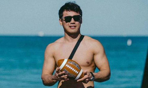 Еркебулан Токтар улетел в экзотическую страну. Фото