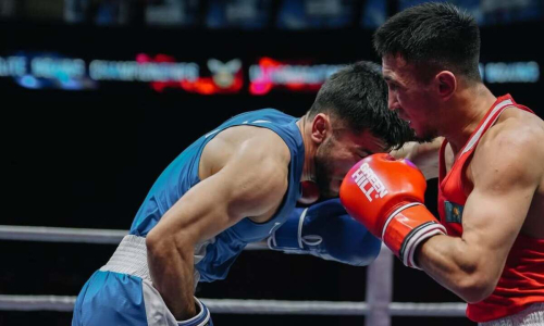 Назван решающий момент боя Казахстан — Узбекистан на ЧА-2026 по боксу