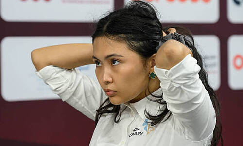 Бибисара Асаубаева потерпела первое поражение на Турнире претенденток-2026