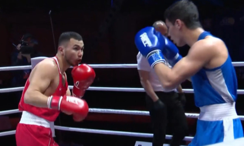 Казахстанский боксер сразился за медаль с чемпионом мира из Узбекистана