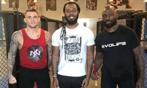 «Казахский Джонни Кейдж». Тренер Дастина Порье обратился к Еркебулану Токтару