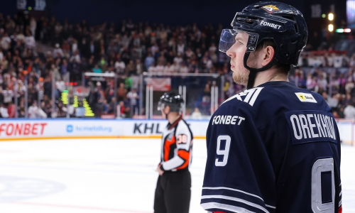 Шайба хоккеиста сборной Казахстана помогла победить в матче плей-офф КХЛ