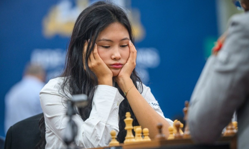 Асаубаева разделила очки с экс-чемпионкой мира на Турнире претенденток