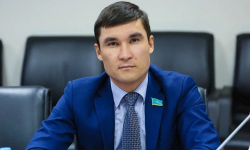 Серик Сапиев сделал выбор между «Ордабасы» и «Астаной»