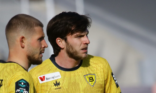 Российский клуб казахстанского вратаря уступил на своём поле