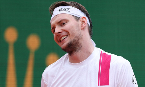 Александр Бублик проиграл 166-й ракетке мира на старте турнира в Мюнхене