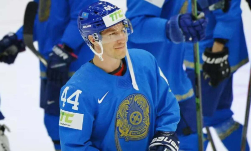 Экс-защитник сборной Казахстана Диц согласовал контракт с «Сибирью»