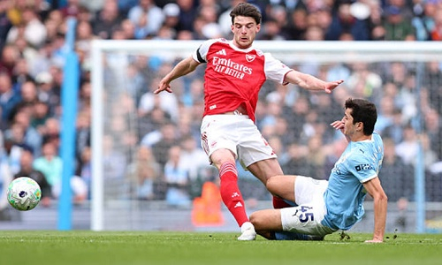 Хусанов в последний момент спас «Манчестер Сити» от гола «Арсенала». Видео