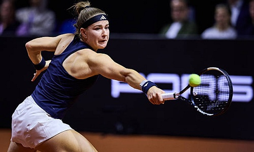 Мухова снялась с турнира в Мадриде после поражения от Рыбакиной