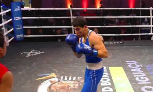 Казахстанский боксёр Фарух Токтасынов победил чемпиона мира Севона Окадзаву