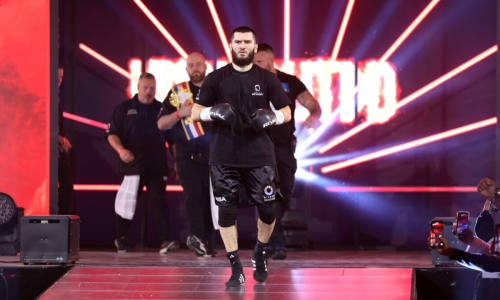 Артур Бетербиев отреагировал на исключение из рейтинга The Ring