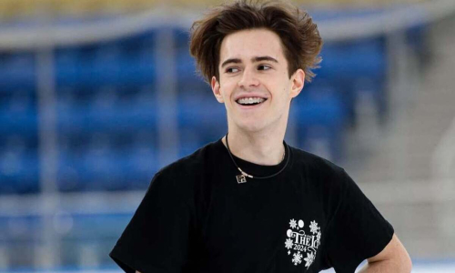 Михаил Шайдоров станцевал со своей возлюбленной на Мальдивах. Видео