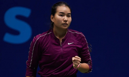 Кенжибаева победила первых сеяных и вышла в полуфинал парного турнира в Китае