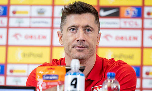 Роберт Левандовски объявил о завершении карьеры