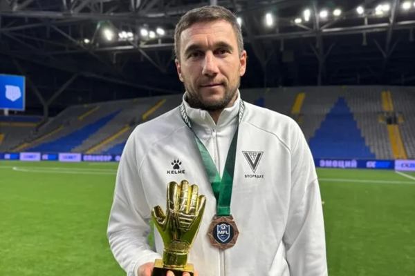 Сотни матчей в КПЛ, еврокубки и опыт сборной Казахстана. Топ-10 звёздных футболистов Первой лиги-2026